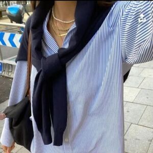 Hugo Boss Men's Blue and White Striped Shirt